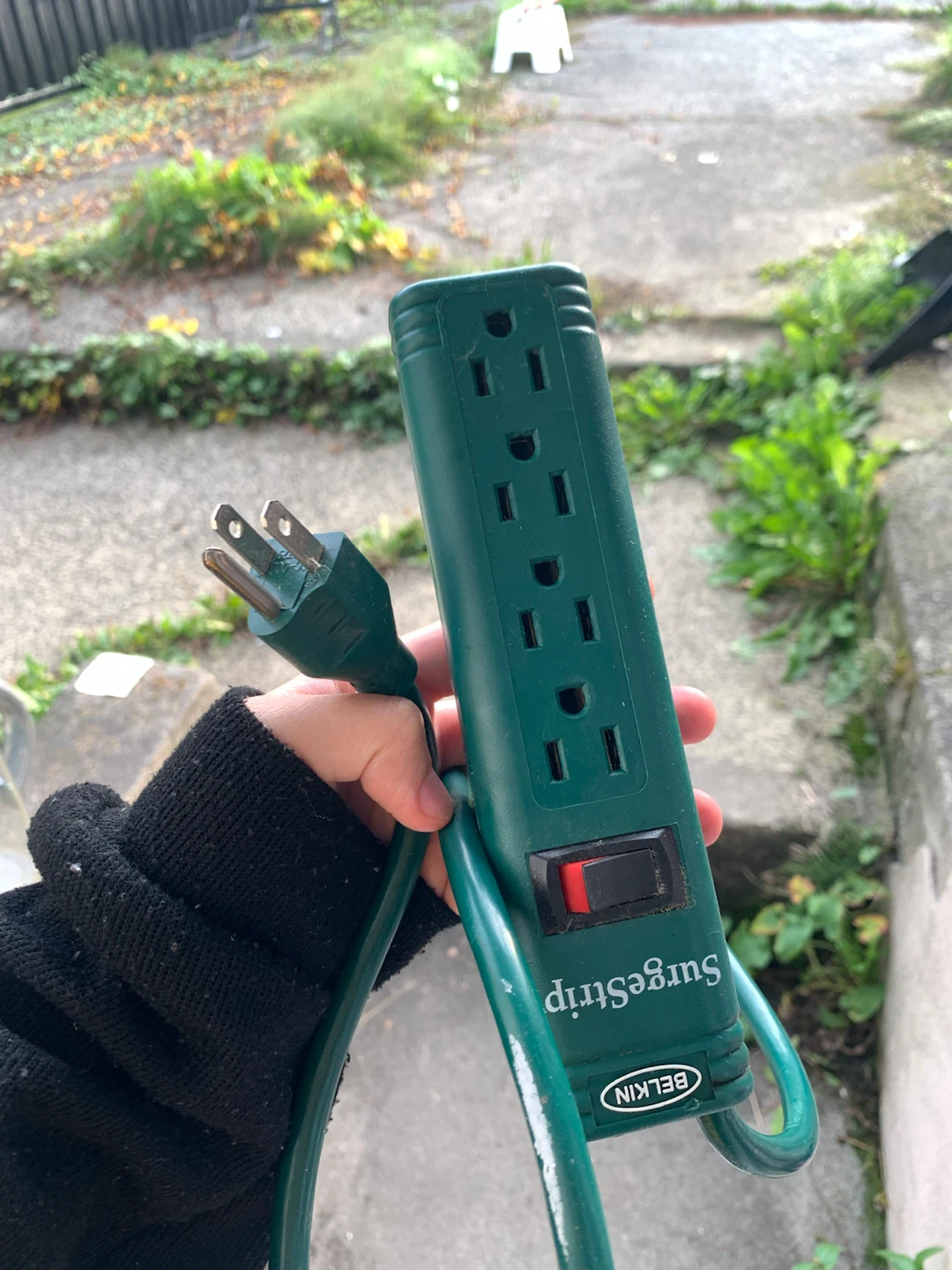 Belkin SurgeStrip Power Bar