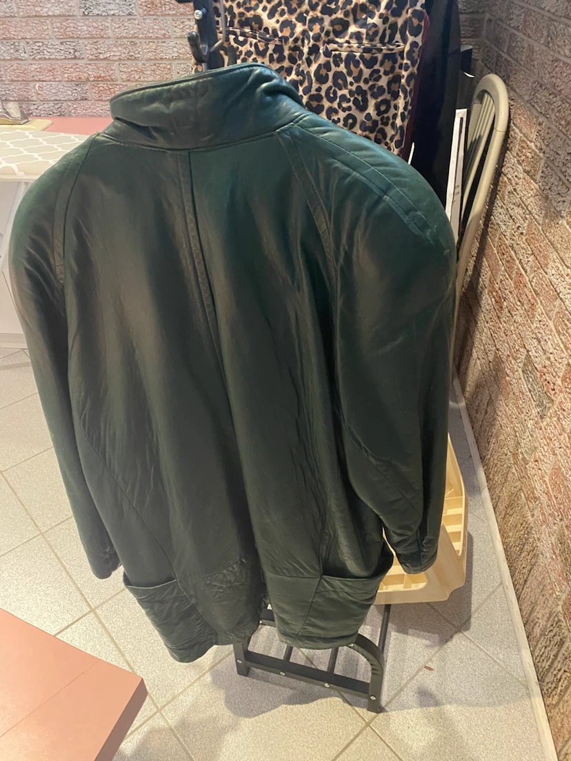 Danier Forest Green Leather Jacket - photo 2