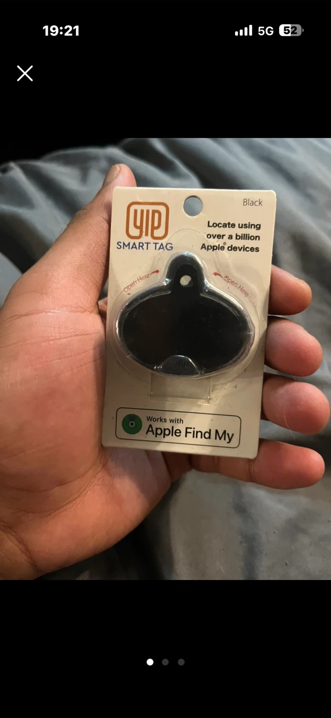 YIP Smart Tag - Black