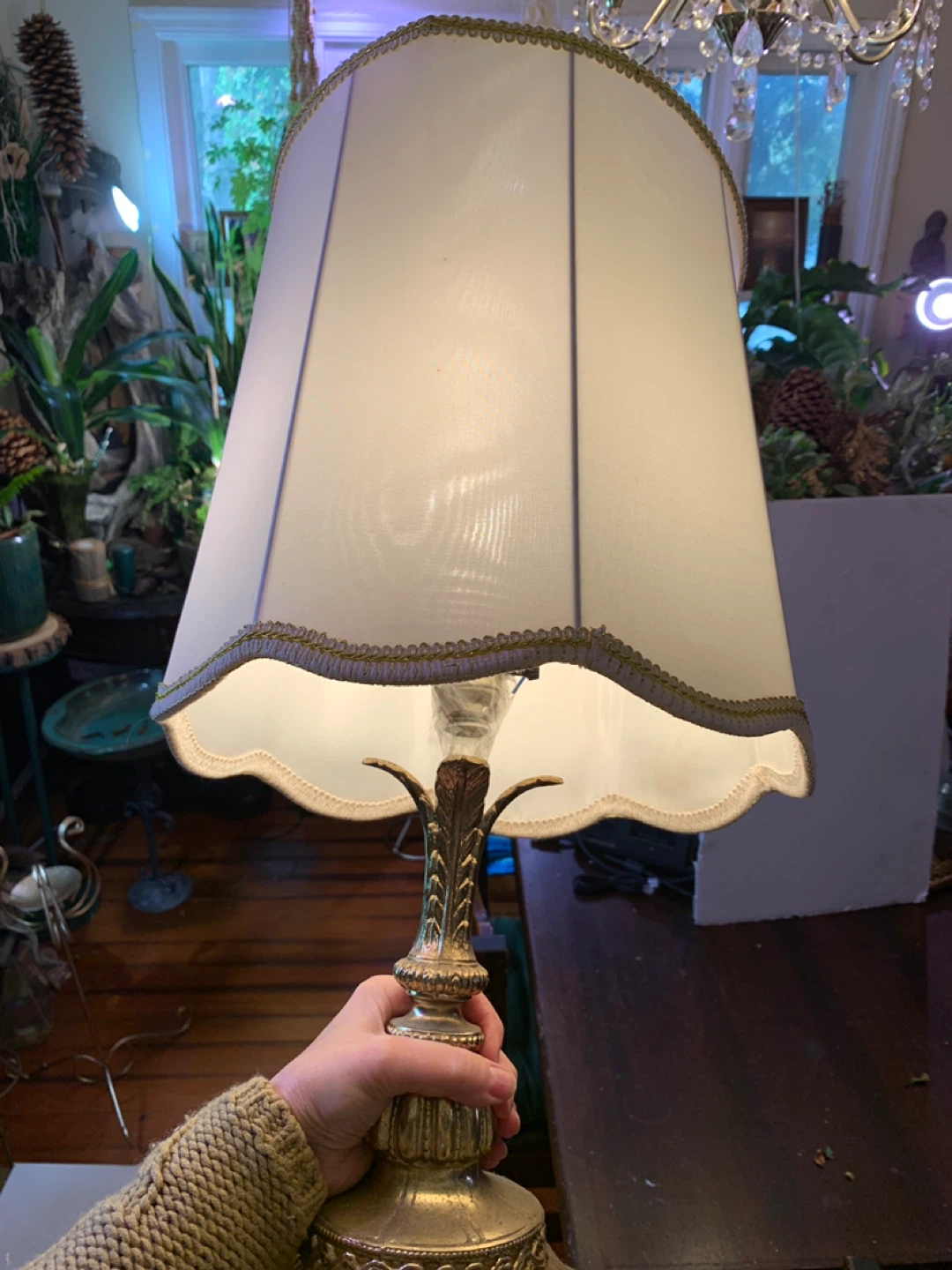 Vintage Pineapple Glass and Brass Table Lamp - photo 4