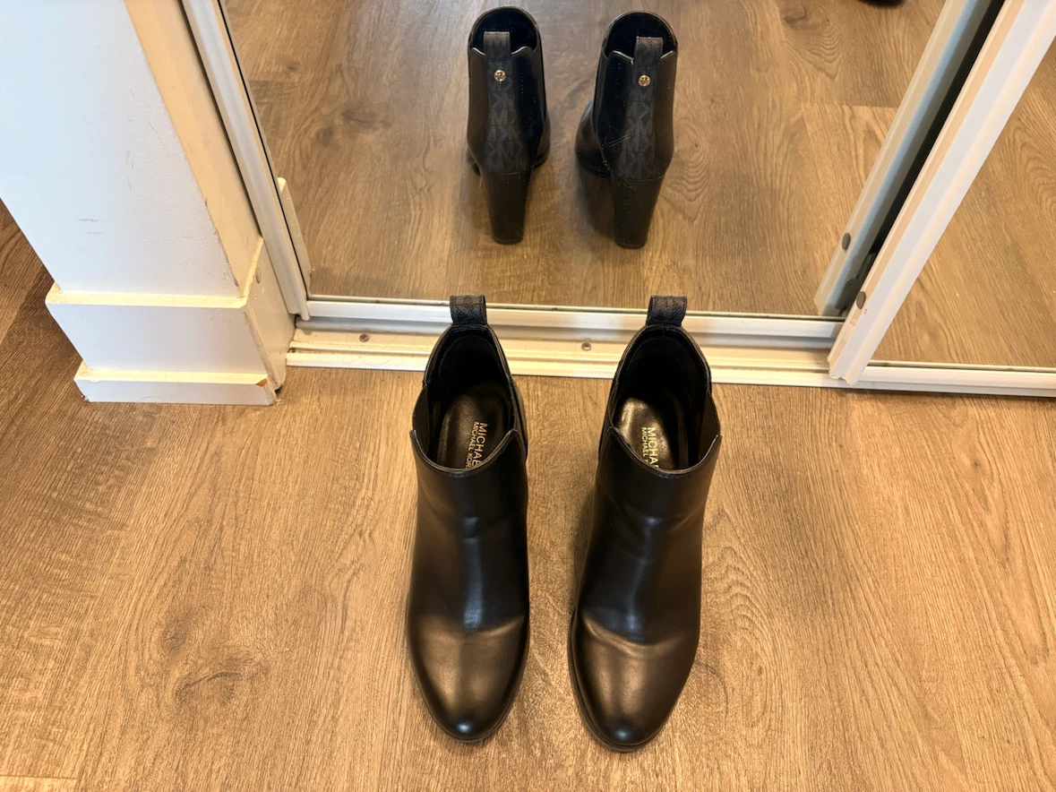 Michael Kors Black Ankle Boots - photo 4