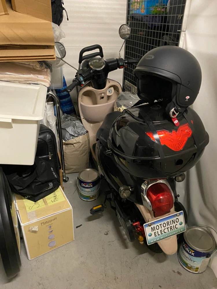 Motorino Electric Scooter 🛵 with Rear Cargo Box
