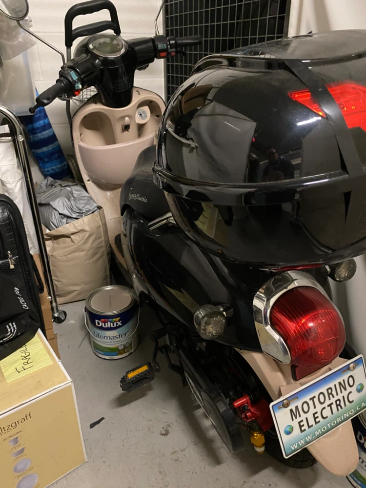 Motorino Electric Scooter 🛵 with Rear Cargo Box - photo 3