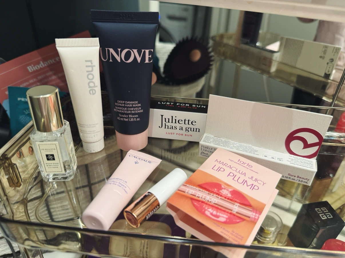 Mini Beauty Bundle: Try Before You Splurge -7 items