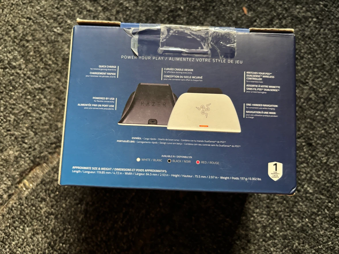 RAZER™ QUICK CHARGING STAND - photo 2