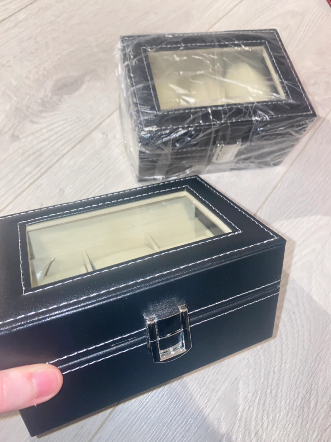 Two 3-Slot Watch Display Cases - photo 3