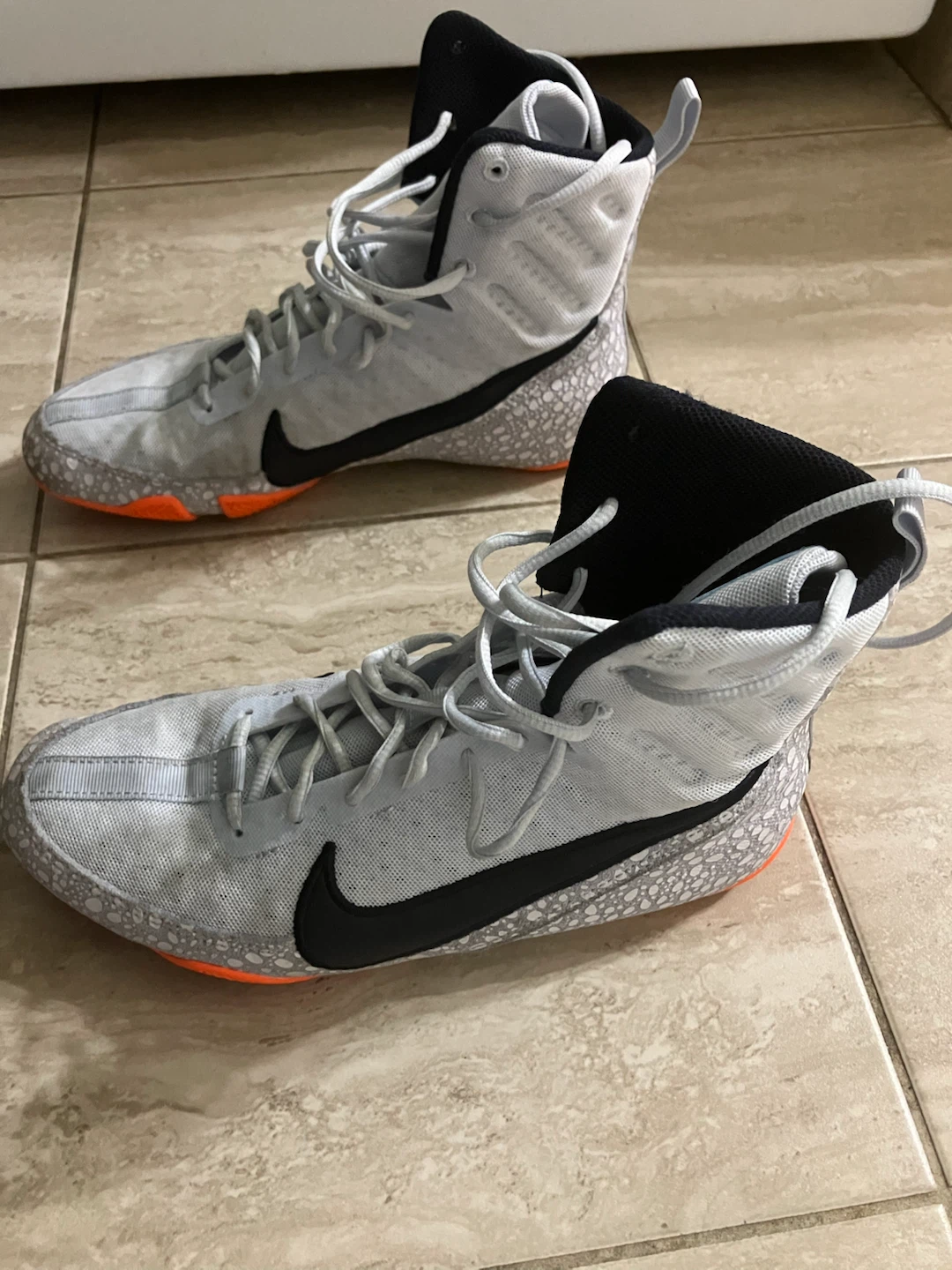 Size 8.5 Nike Machomai 3 Boxing Shoes - photo 4