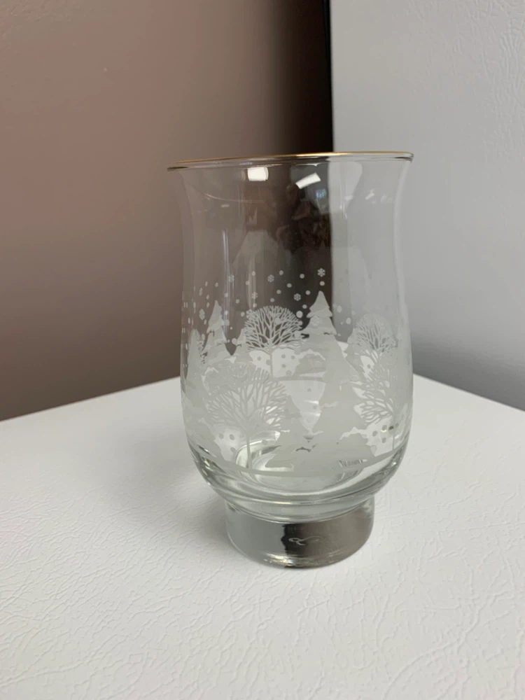 Set of Two Etched Winter Scene Glasses - photo 3