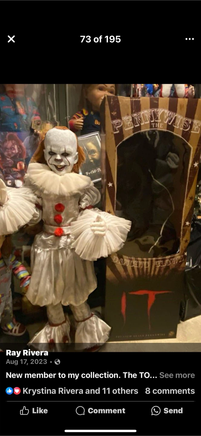 Trick or Treat Studios Pennywise Premium Scale Doll