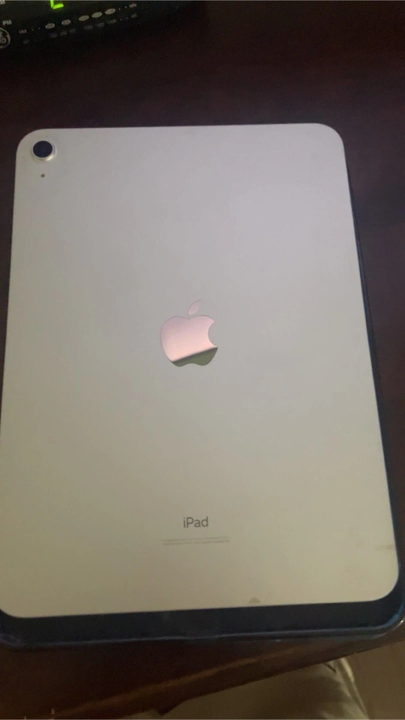 iPad Air 10th generation - photo 3