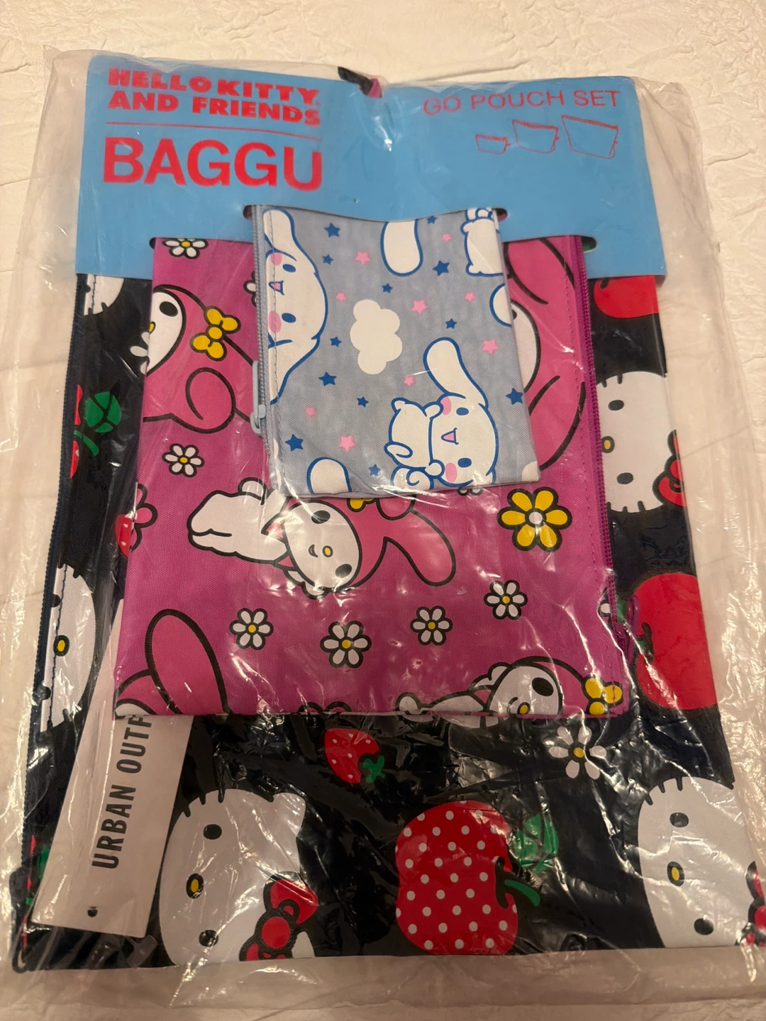 BAGGU x Hello Kitty and Friends Go Pouch Set