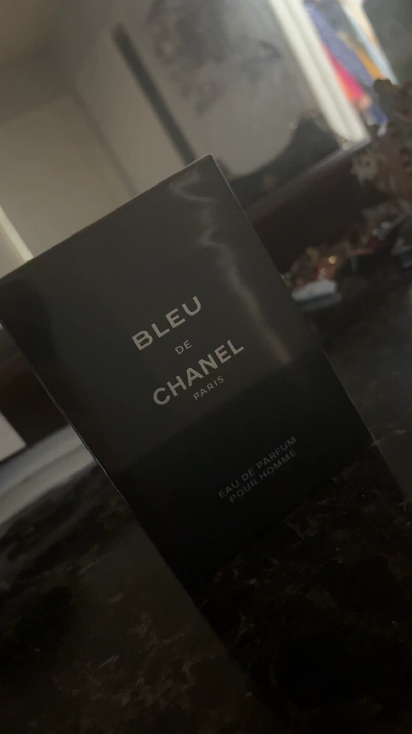 Bleu de Chanel Eau de Parfum Pour Homme