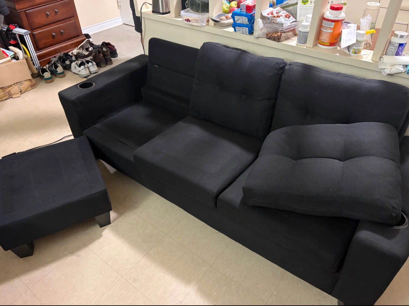 Black sectional sofa with cup holders - photo 2