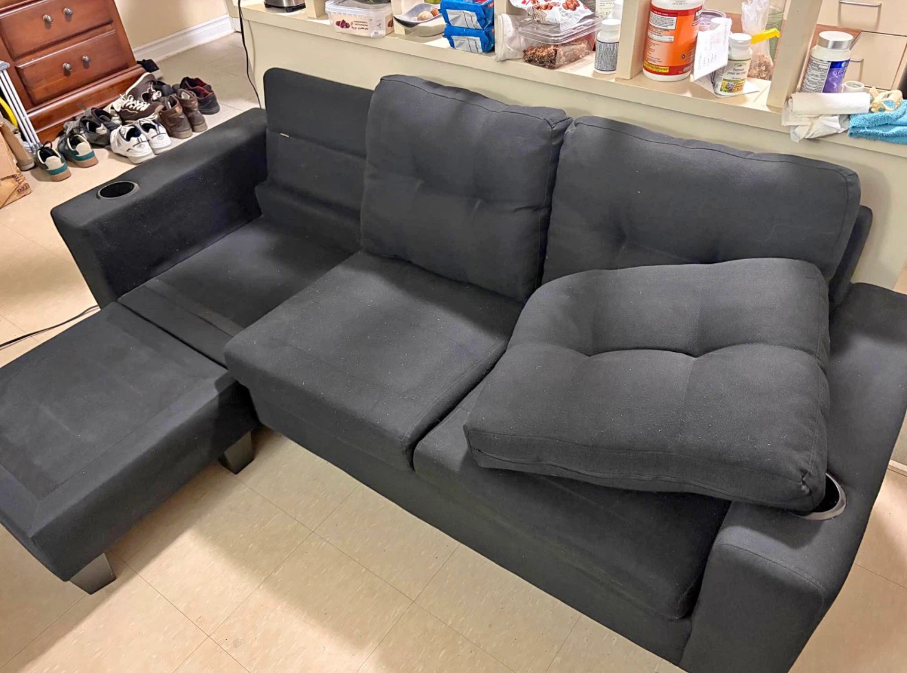 Black sectional sofa with cup holders - photo 3