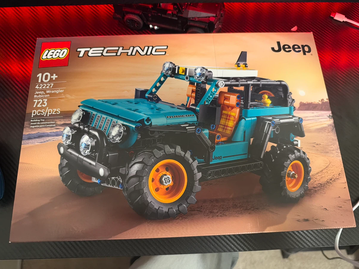 LEGO Technic Jeep Wrangler Rubicon 42227