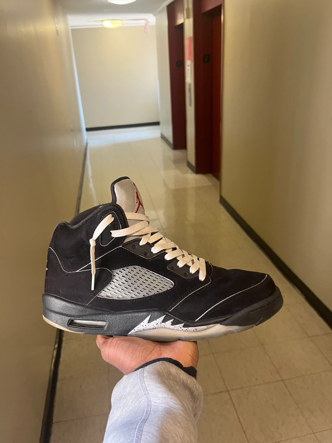 Air Jordan 5 Retro Black Metallic