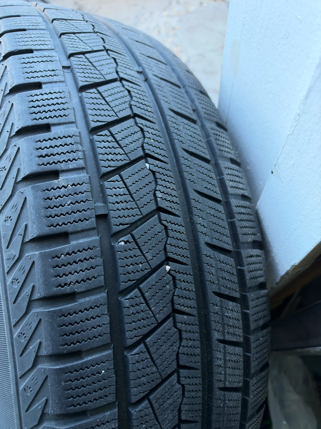 Winter Tires 235/65R17 for Honda Odyssey and Honda Pilot - photo 4