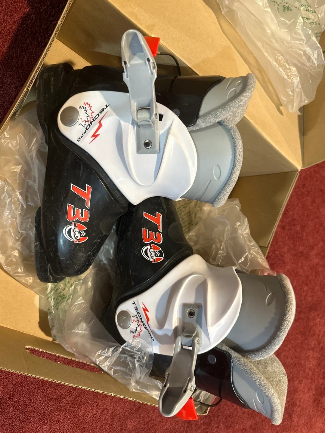 Tecnopro T30 Ski Boots - Size 20.5 Mondo