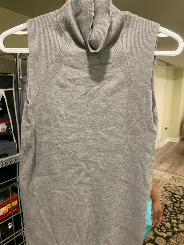 Melani Grey Sleeveless Mock Neck Top XS