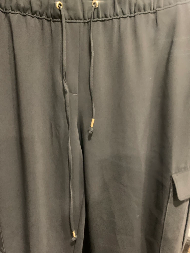 LOFT Black Cargo Joggers - photo 4