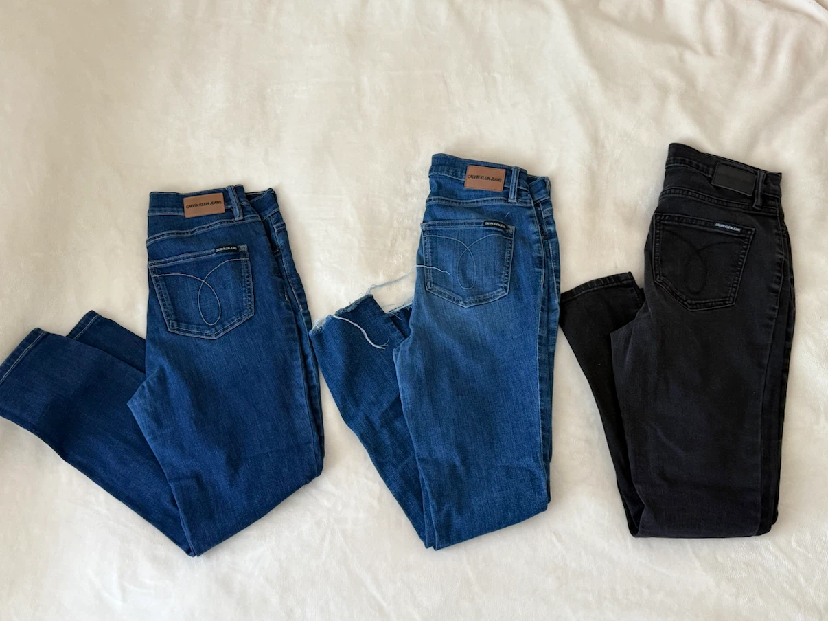 Calvin Klein Skinny Jeans – Size 6 / 28