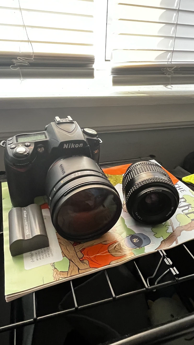 Nikon D90 DSLR Camera with Two Lenses - photo 3