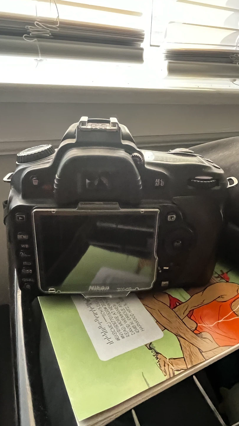 Nikon D90 DSLR Camera with Two Lenses - photo 4