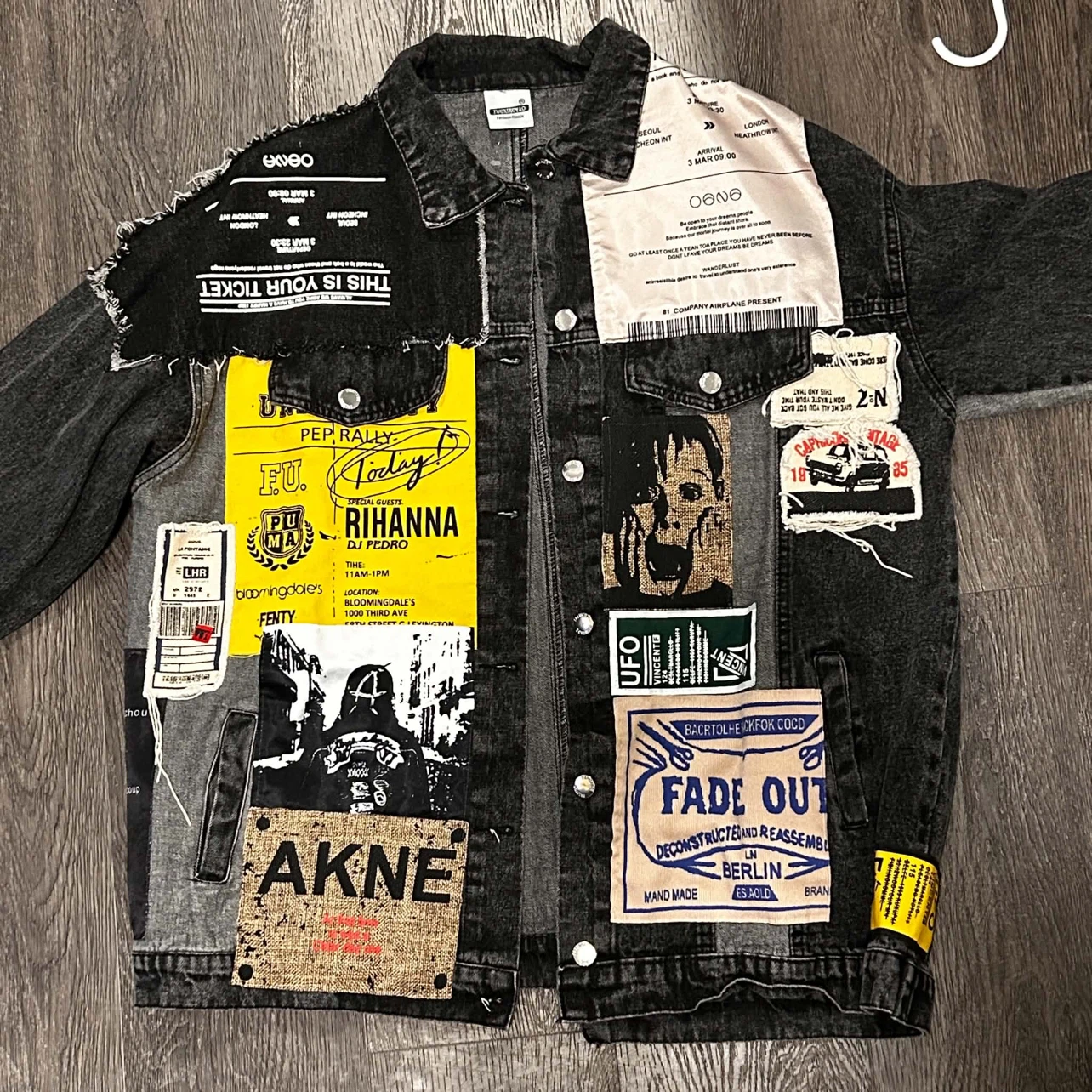 Graphic Patch Denim Jacket