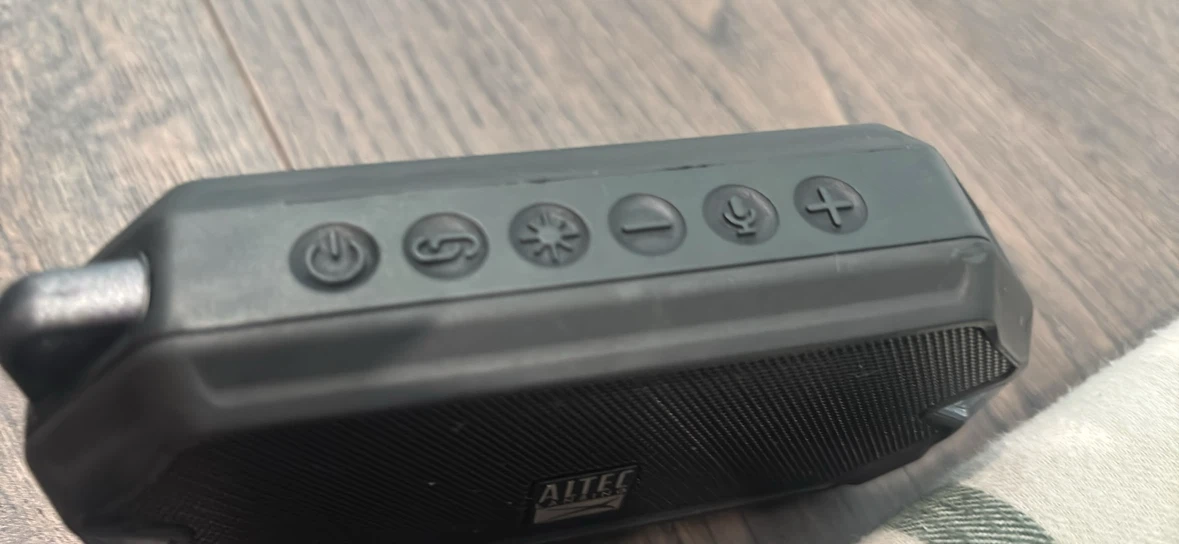 Altec Lansing Bluetooth Speaker - photo 3