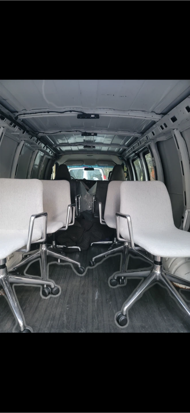 Urgent furniture & appliances Delivery