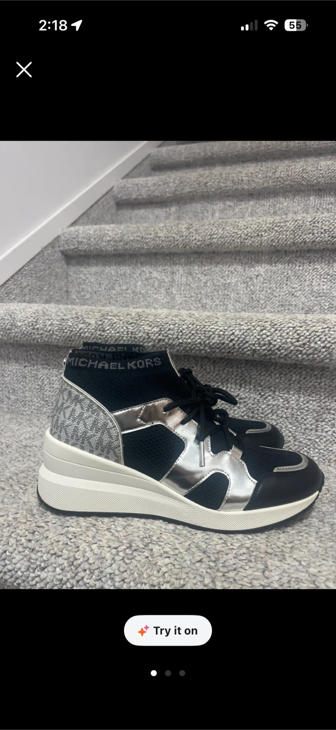 Michael Kors high-top sneakers - photo 2