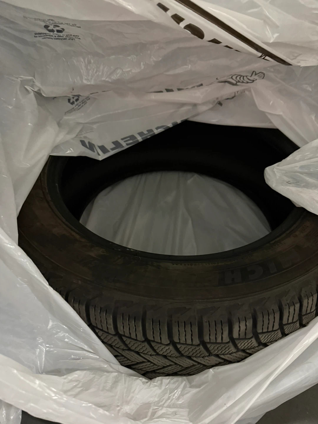 Michelin X-ice Snow Winter Tires 235/50 R18