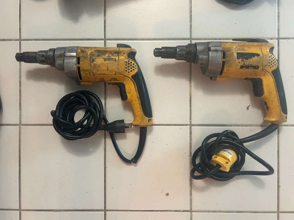 Two DeWalt DW267 VSR Versa-Clutch Screwdrivers