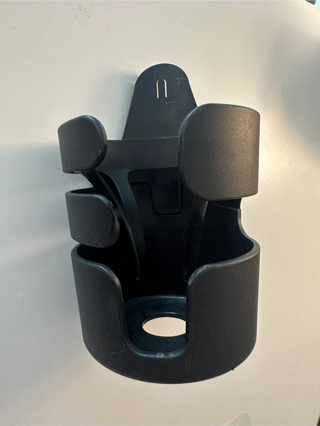 Bugaboo Cup Holder – Like New (Used 2-3 Times) - photo 2