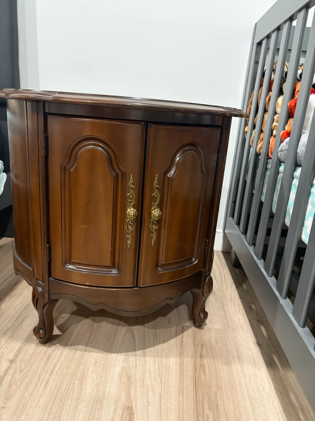 Vintage Style Wooden 2 Door Storage Cabinet Brown - photo 3