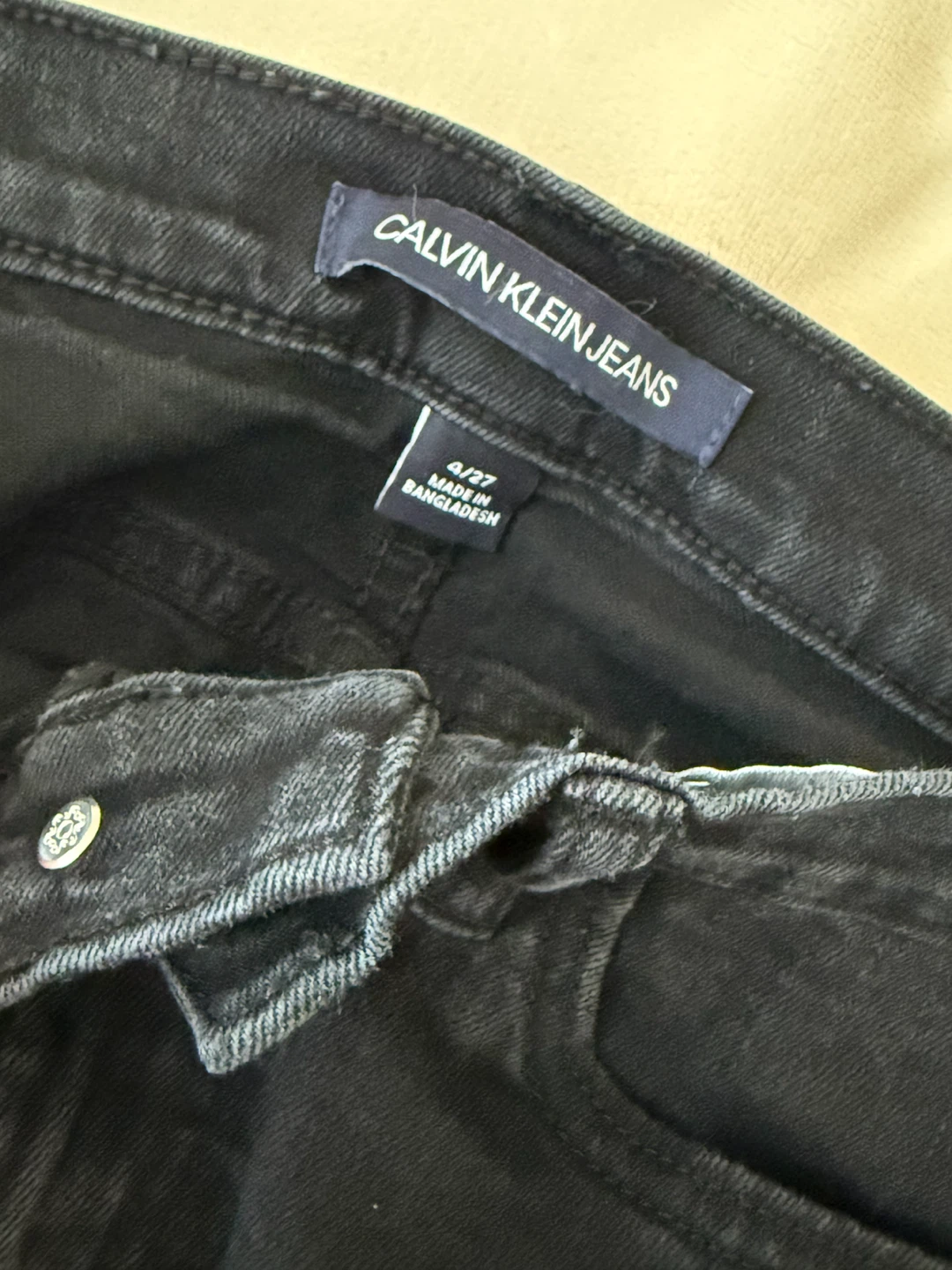Calvin Klein Black Skinny Jeans – Size 4/27 - photo 3