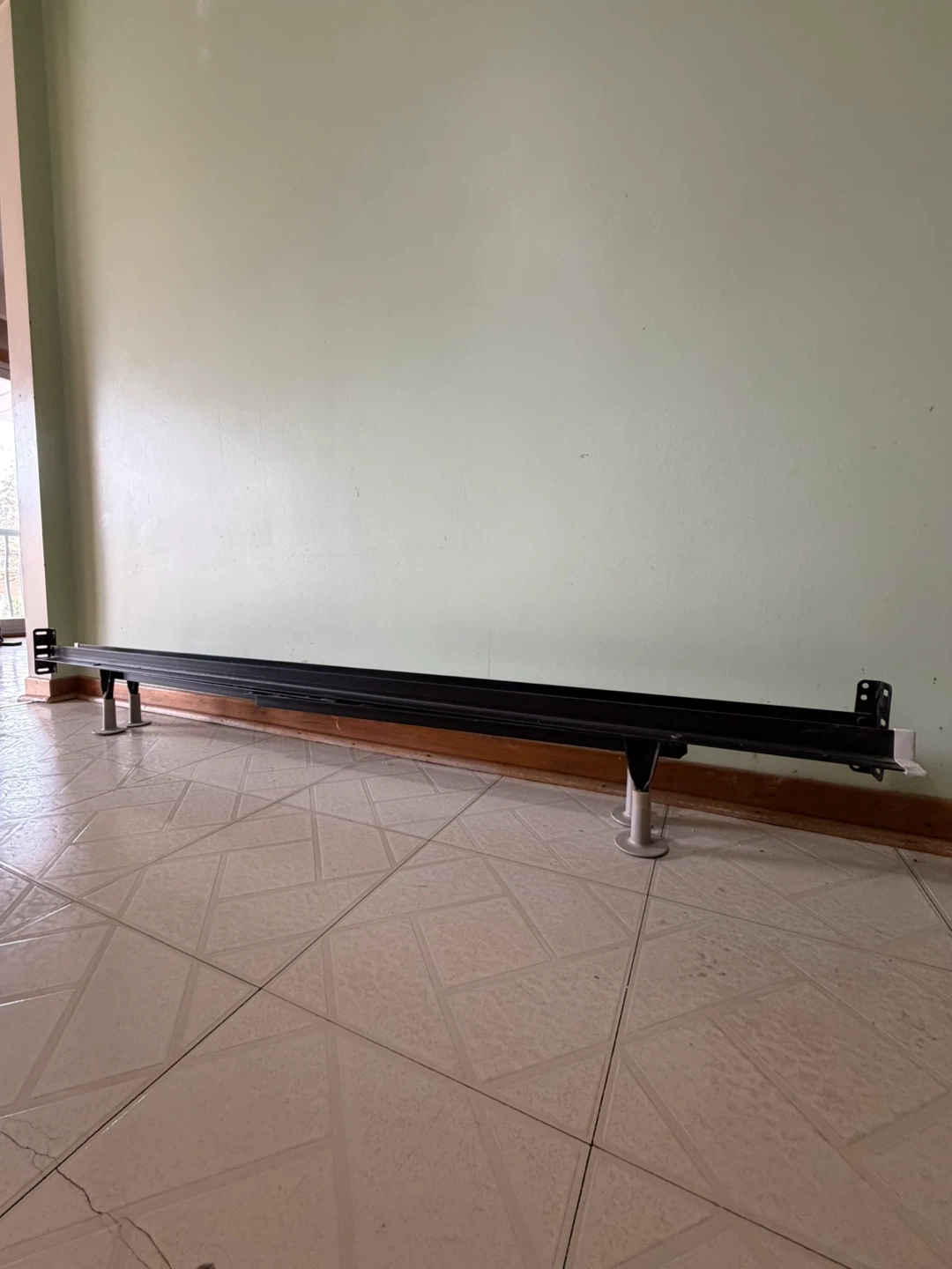Double Bed Wooden Headboard & Metal Frame - photo 4