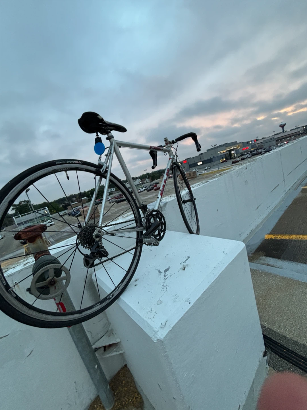 Fuji Finest Road Bike firm on 400 - photo 3