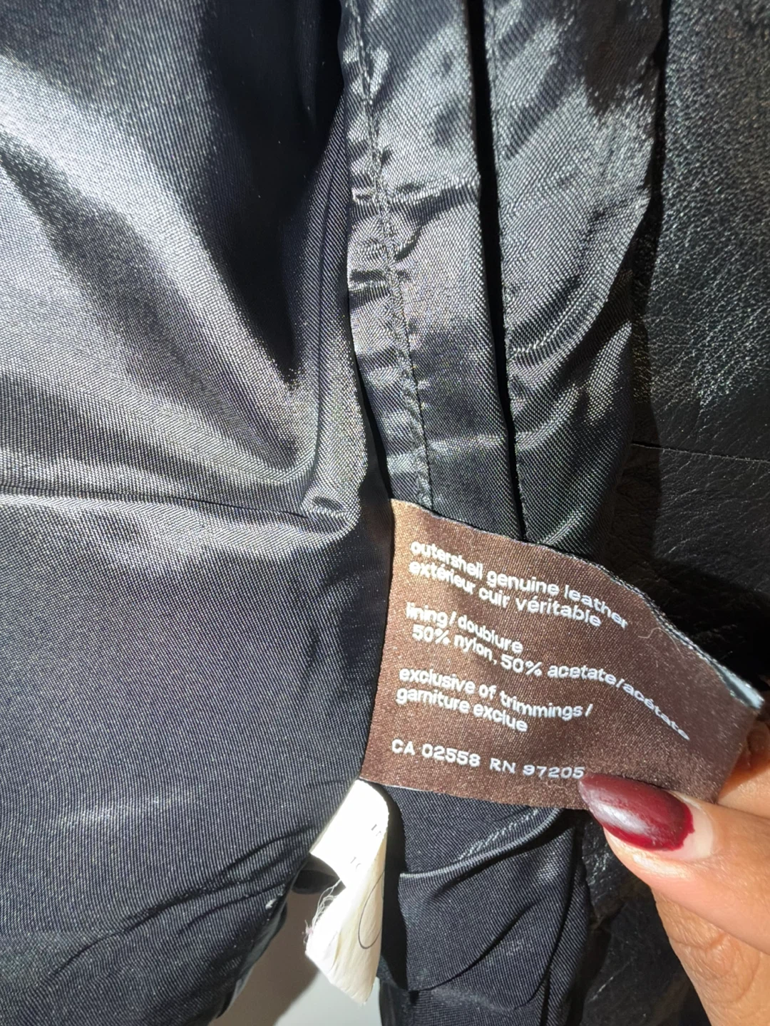 Danier Black Genuine Leather Jacket - photo 3