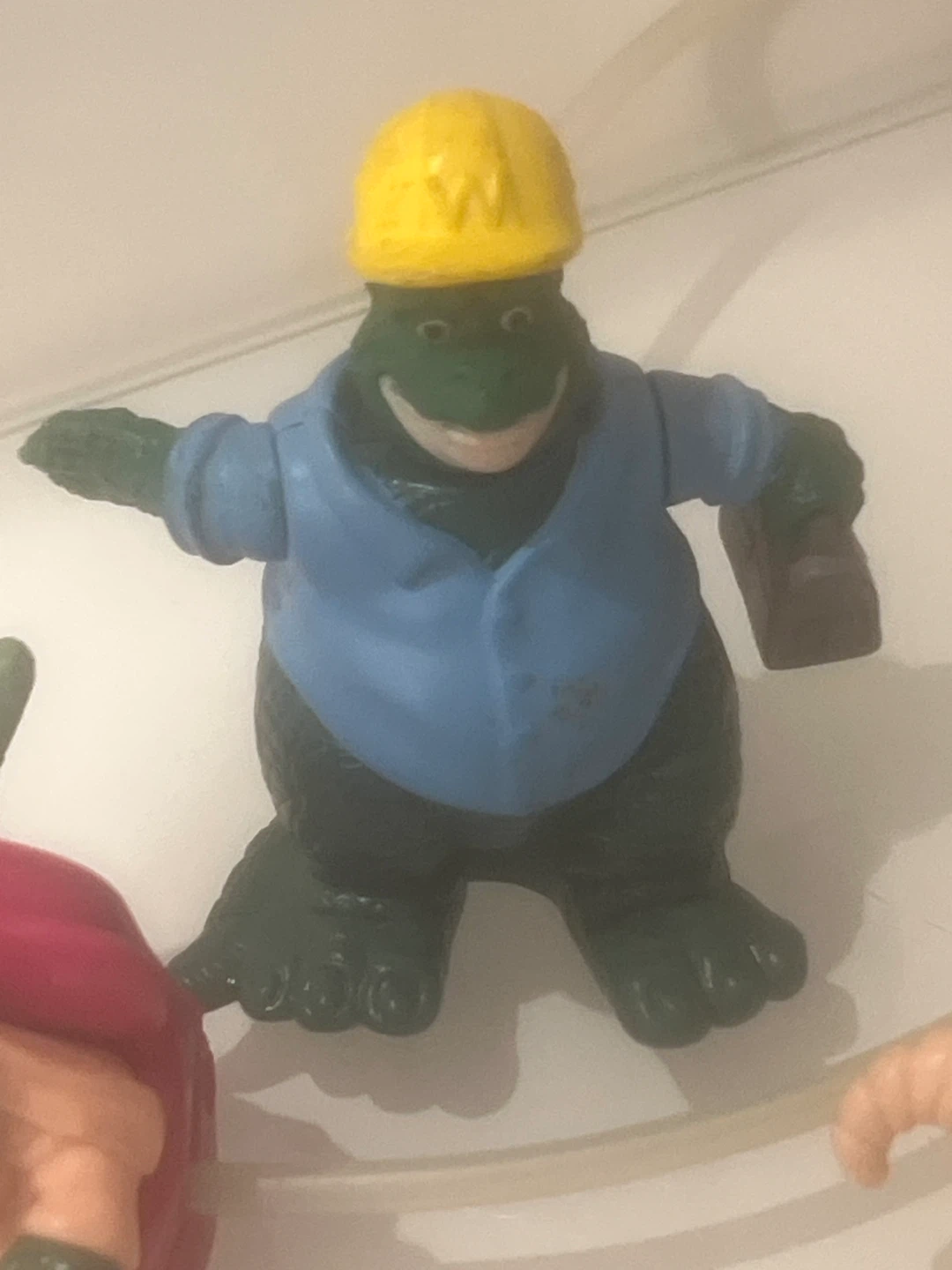 1992 McDonald's Dinosaurs Happy Meal lot - photo 3