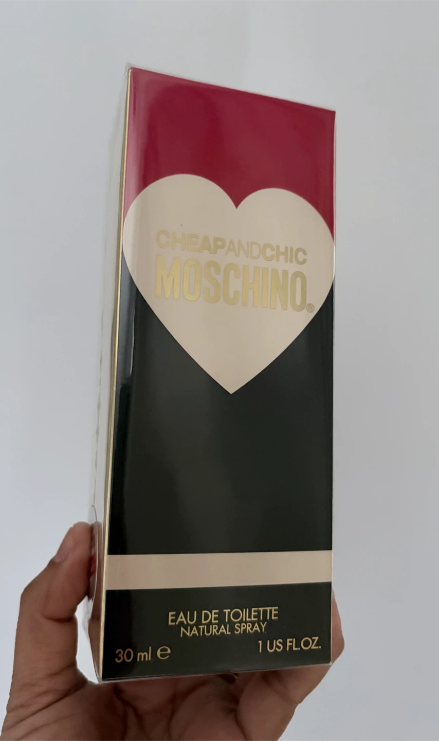 Moschino Cheap and Chic Eau de Toilette 30ml