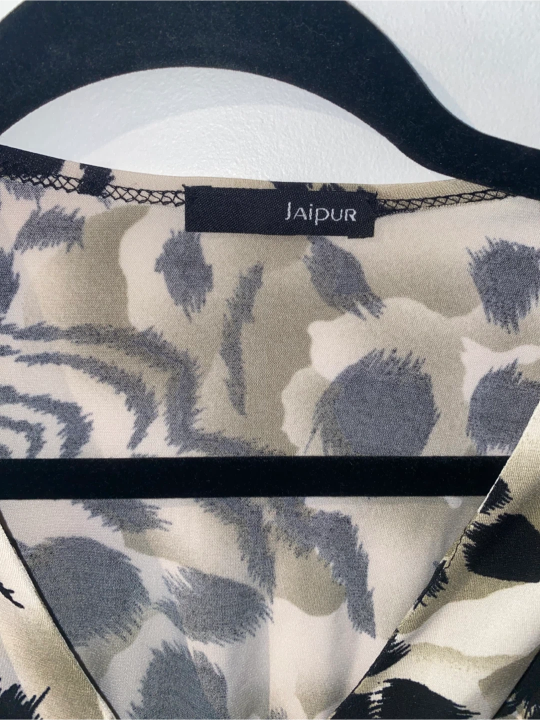 Jaipur Animal Print V-Neck Top - photo 2