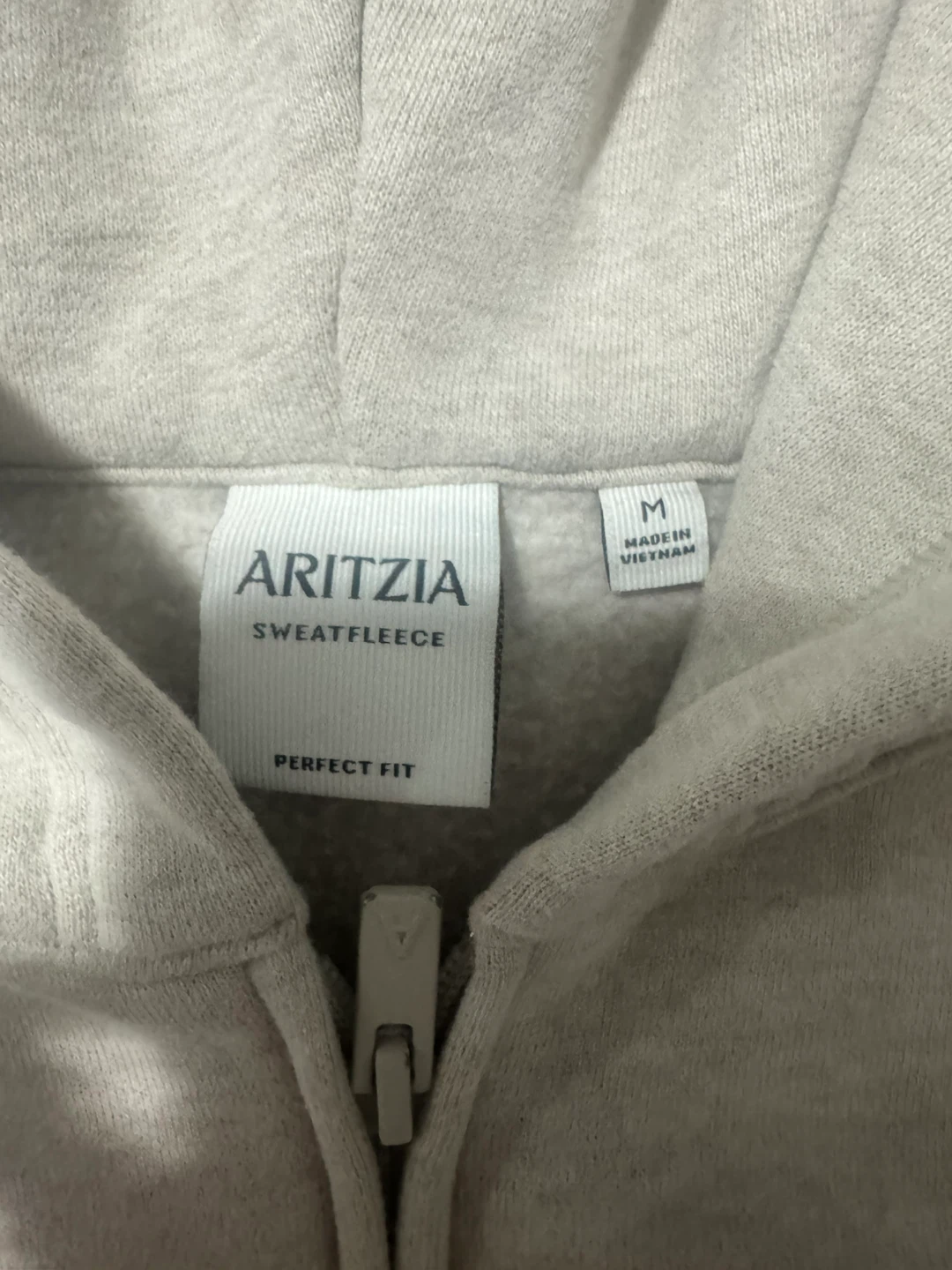 Aritzia Sweatfleece Zip-Up Hoodie - photo 2
