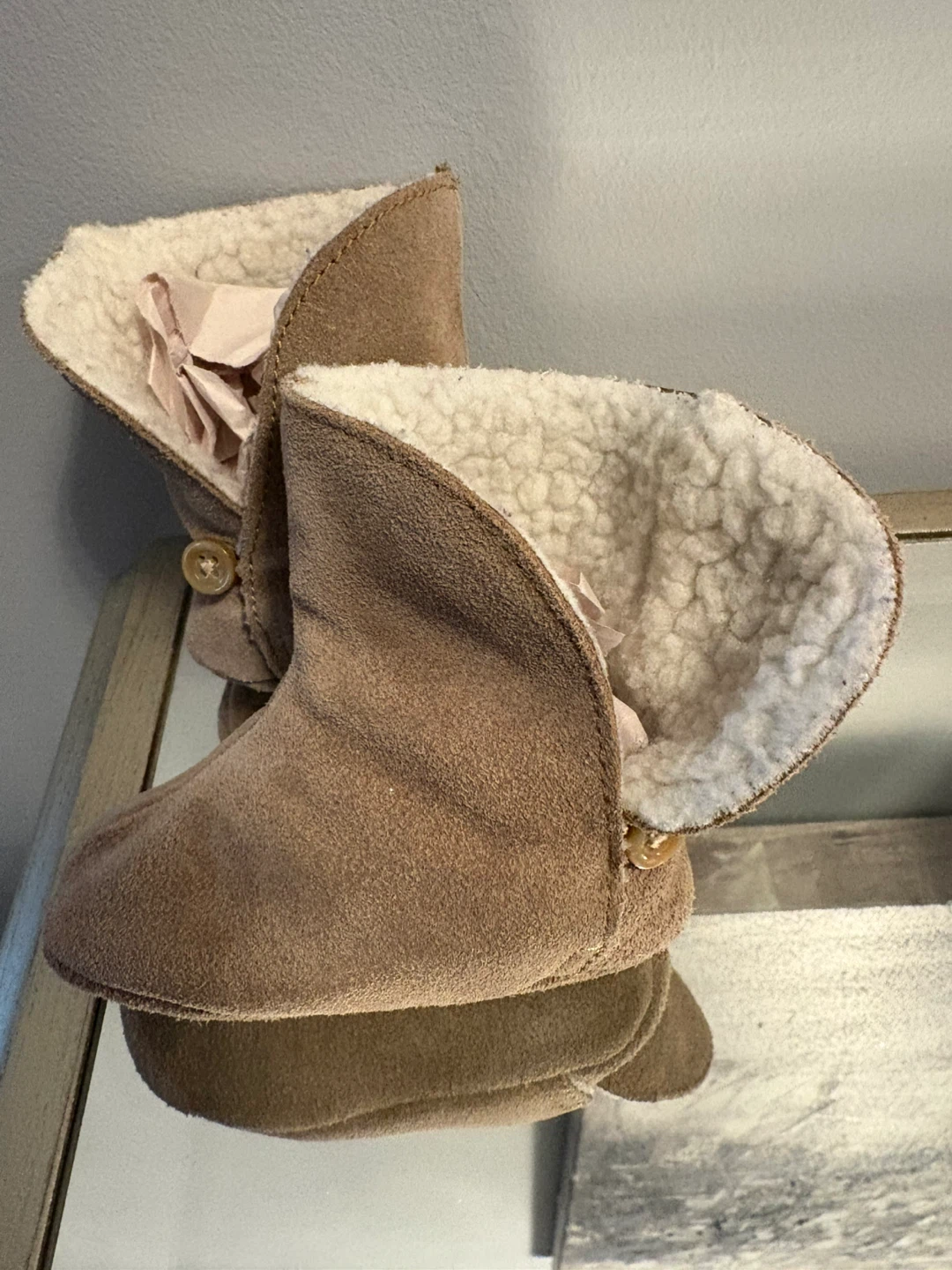 Baby gap warm Sherpa lined booties 6-12M NWT ret $65 - photo 4