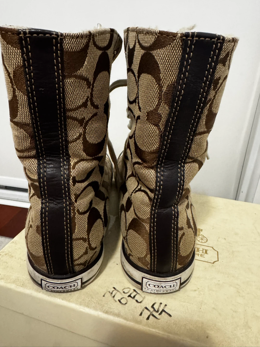 Coach Ellis High-Top Sneakers Size 7 - photo 2