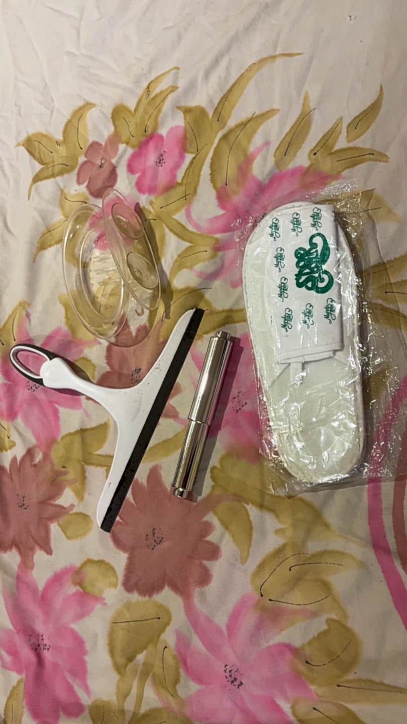 $1 for all—-moving out sale—-Household utility bundle