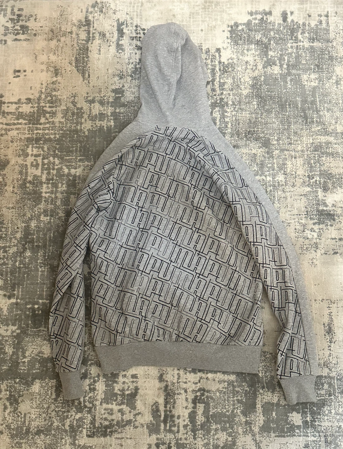 Puma grey hoodie with black logo pattern - photo 2