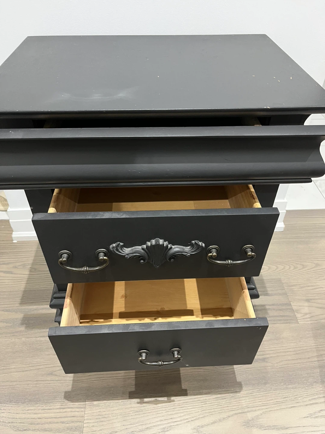 2 Black Nightstands - photo 2