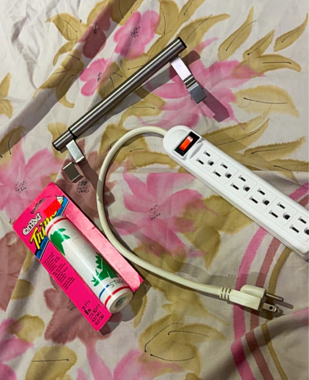 Moving out sale—-Assorted Household Items Bundle