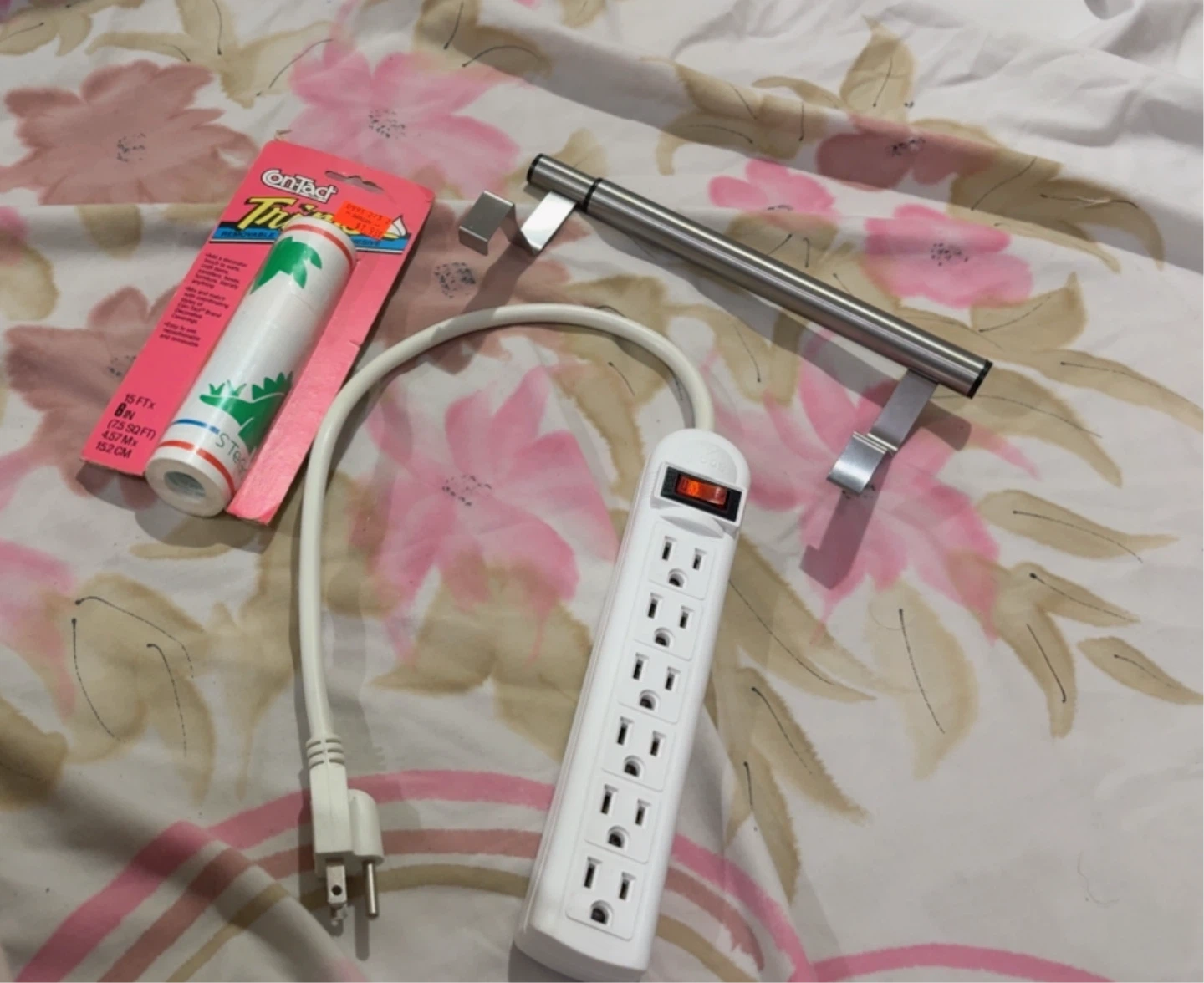 Moving out sale—-Assorted Household Items Bundle - photo 2